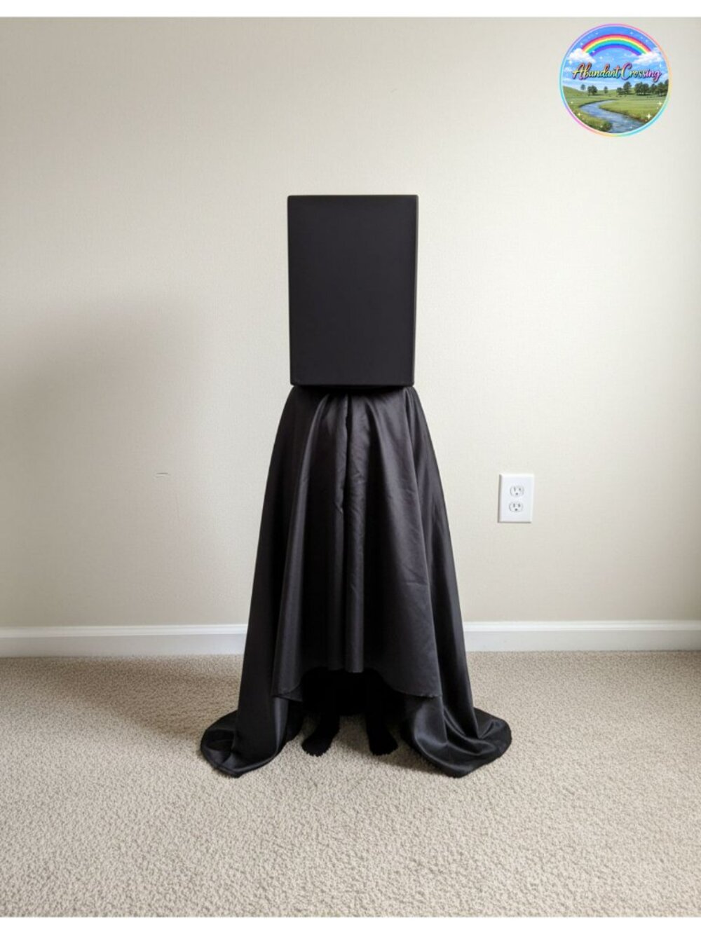 Velvet Hooded Medieval Renaissance Cloak Cape
